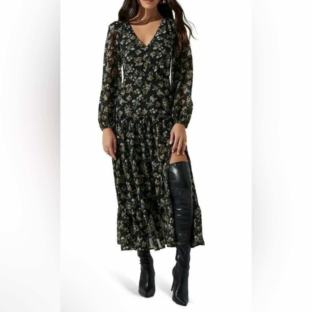 ASTR The Label V-Neck Chiffon Maxi Floral Dress Long Sleeve Women’s Small Black